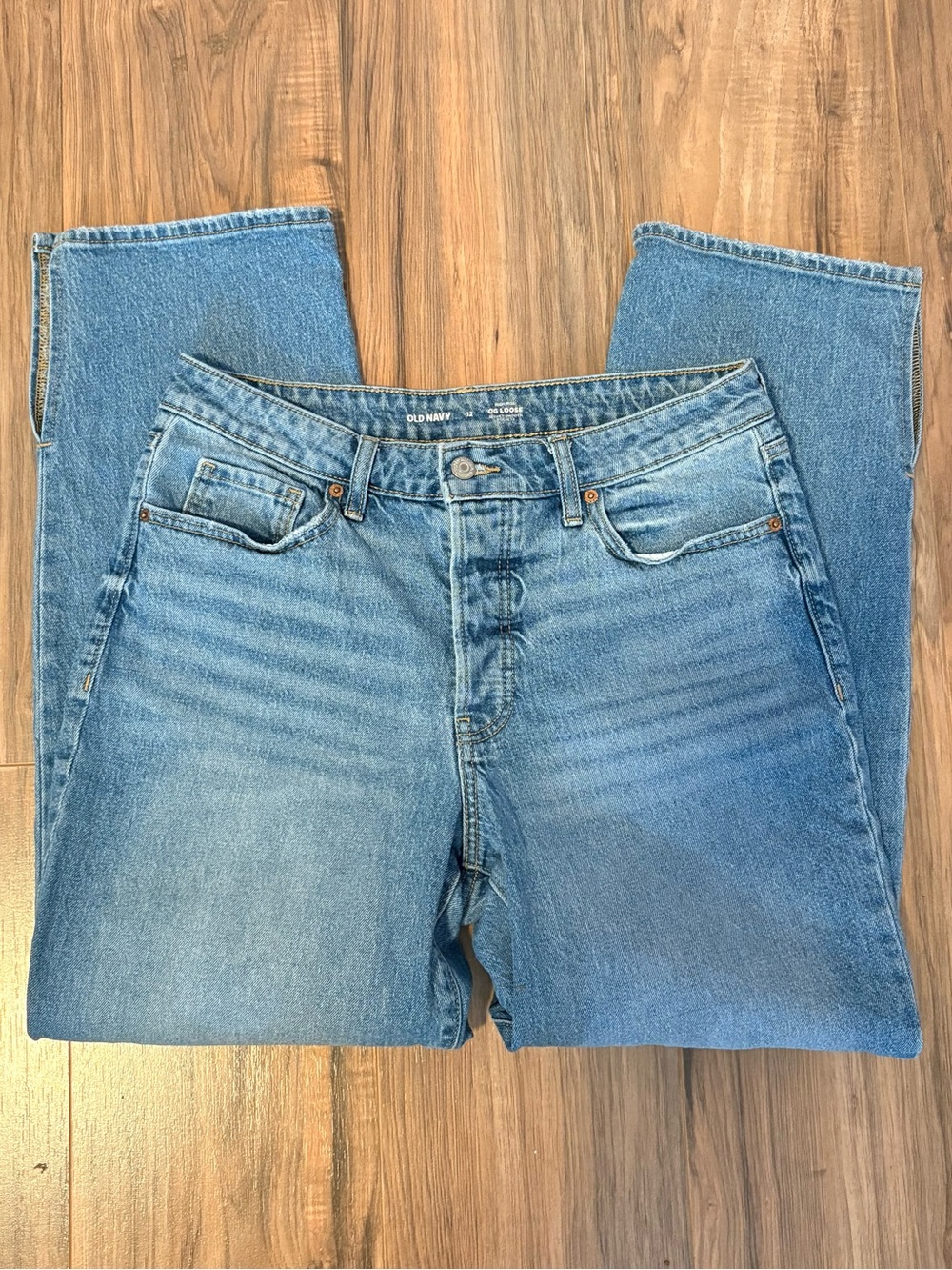 Old Navy High-Rise Women's Jeans in Light Blue Wash